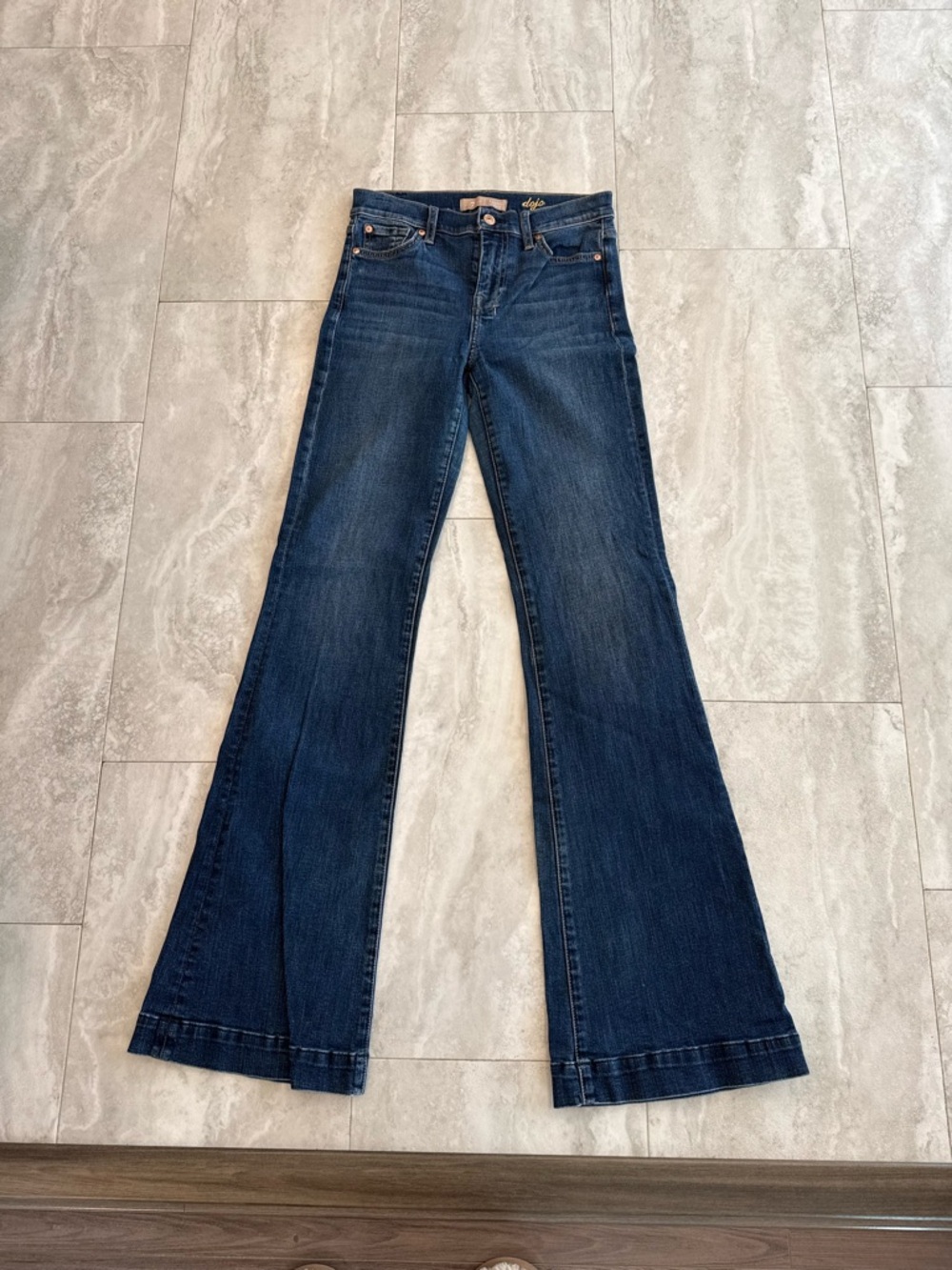 7 For All Mankind Dojo Jeans size 26